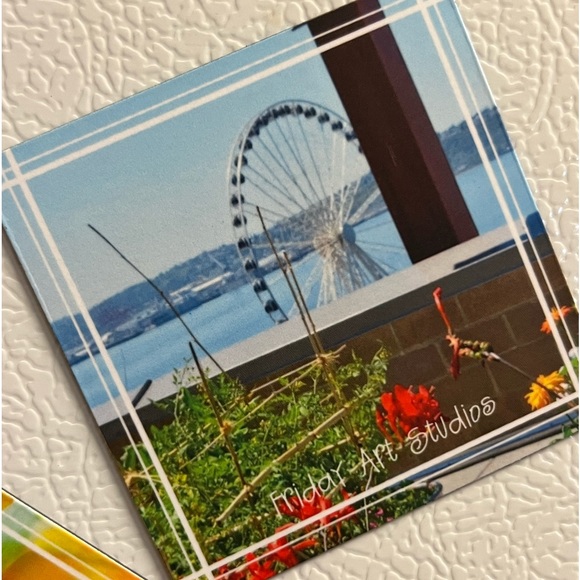 Seattle Magnetic Art Trio - Picture 1 of 6